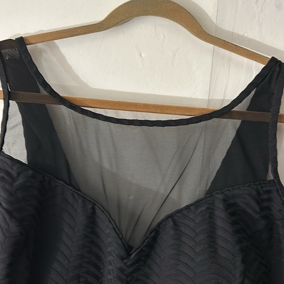 Longitude - Picture 2 of 12